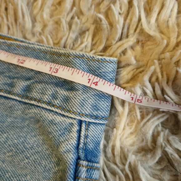 Levi's shorts - Picture 7 of 7